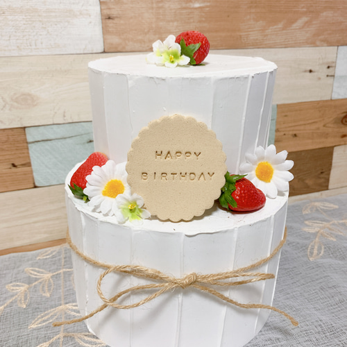 イチゴのクレイケーキ 2段飾り付き バースデー 誕生日
