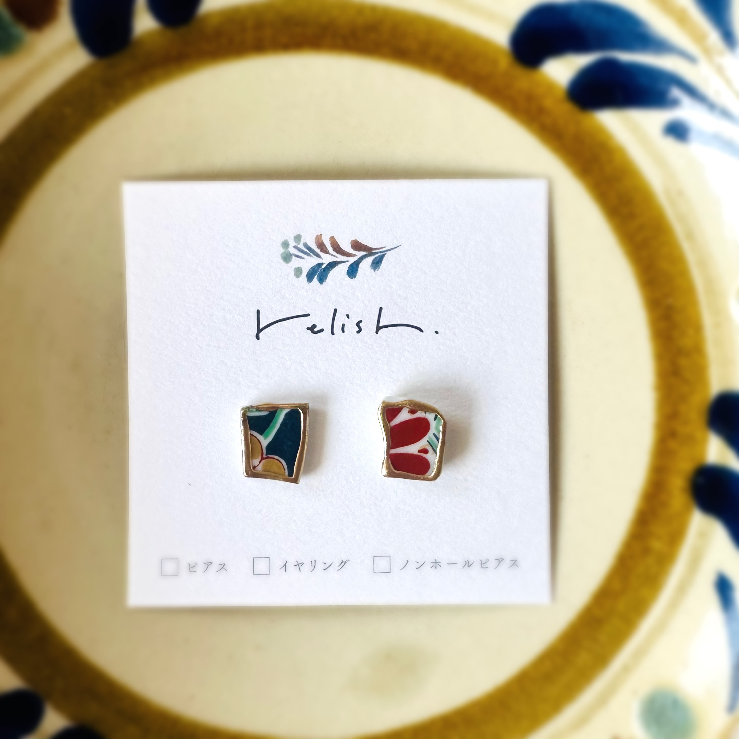 【再販】 有田焼 陶片 金継ぎ ピアス イヤリング ノンホールピアス 伝統工芸 イエロー 赤 陶器 やきもの ホワイト