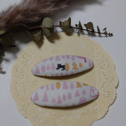 ねこちゃん☆パッチンピン二個セット☆ ねこちゃん☆パッチンピン二個セット☆ 彫り