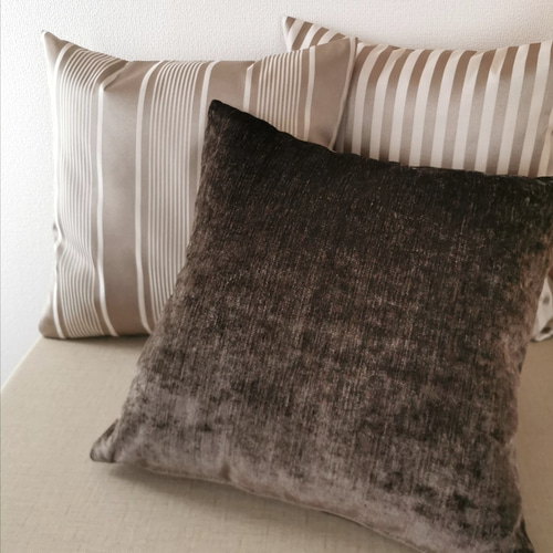 トルコ製 ラグジュアリー ダークブラウン 無地 クッションカバー 45×45  