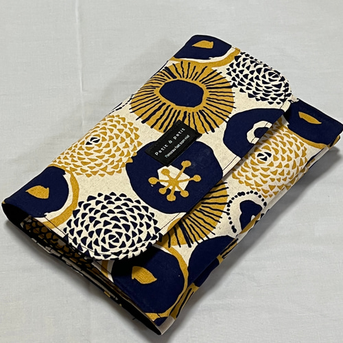 大人気！北欧柄の母子手帳ケース ポーチ me select fabric 通販