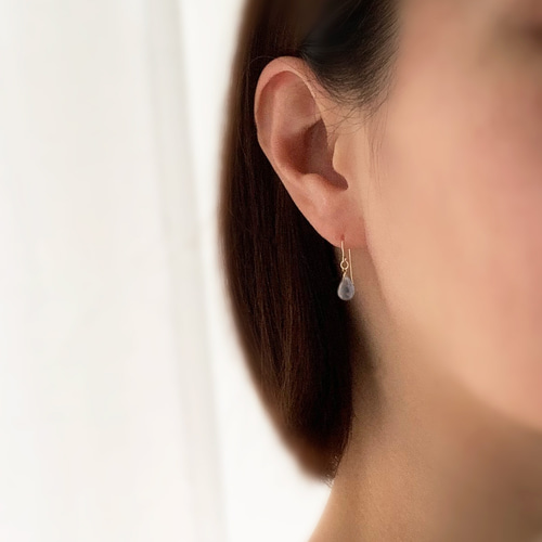 ラブラドライトのピアス（K14GF）✨ブルーのシラー*が神秘的✨ ピアス