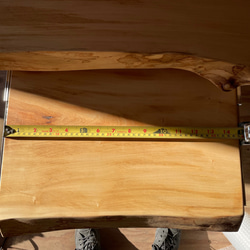 送料込み ミシン脚テーブル (栃の一枚板) 7枚目の画像