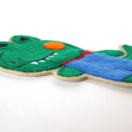 入園準備に＊ワニの大きいフェルトワッペン 名入れ＊おしゃれで可愛い