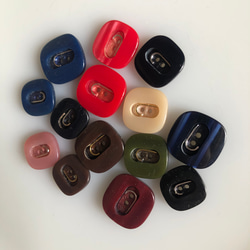アンティーク ボタン 14個　ビンテージ 昭和 レトロ 個性的 ハンドメイド素材 日本製 ポップ アクセ まとめて 2枚目の画像
