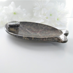 レア！～天然石　魚型　皿　器　ジャスパー　145ｍｍ　1個　アンモナイト付 2枚目の画像