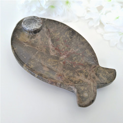 レア！～天然石　魚型　皿　器　ジャスパー　145ｍｍ　1個　アンモナイト付 8枚目の画像