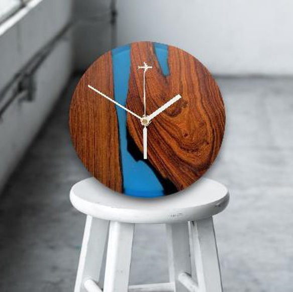 飛行機時計☆天然木☆掛け時計☆インテリア☆ギフト☆誕生日☆新築祝い