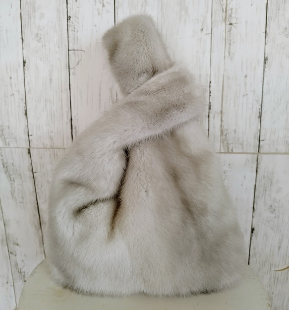 ¶ new antique fur ¶ ★受注生産➡現在在庫一点あり★サファイアミンクファーマルシェバッグ 1枚目の画像