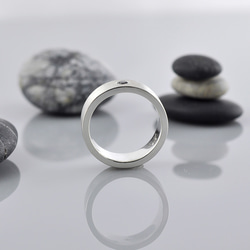 寬版戒指 緞面質感 (黑色3mmCZ石) 925純銀 第3張的照片