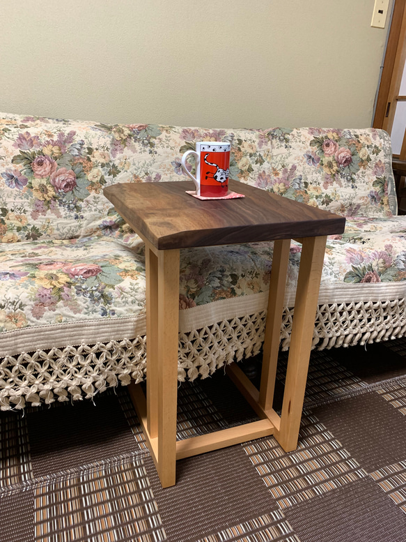 ウォールナット サイドテーブル ソファテーブル 一枚板 両耳付き