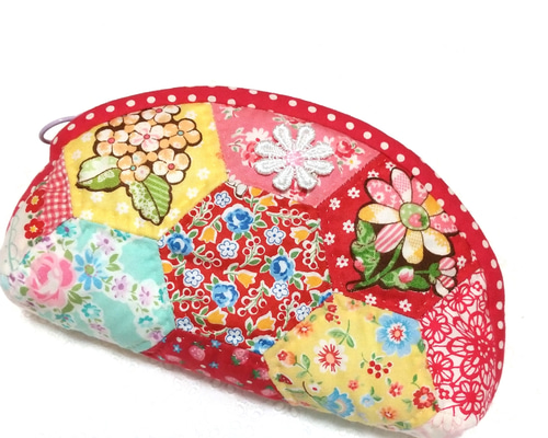 作成キット】ヘキサゴンのキルトポーチ☆パッチワークキット