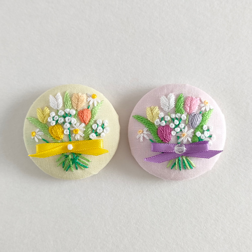 受注制作】パステルカラーのチューリップ花束刺繍ブローチor刺繍