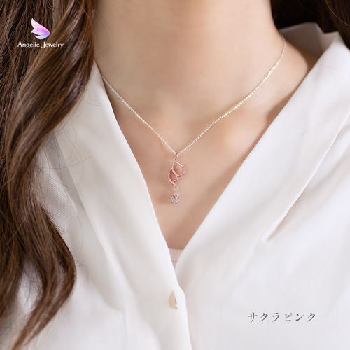 桜の花びらネックレス -モルガナイト- ネックレス・ペンダント