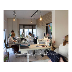 くるみボタンがアクセント！後ろ姿が綺麗なコットンリネンワンピース／ウエスト切り替え前後2wayタックワンピース／ボルドー 9枚目の画像