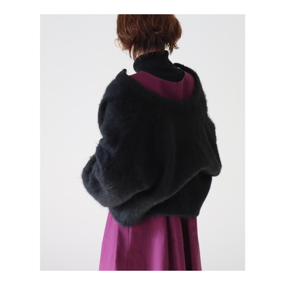 くるみボタンがアクセント！後ろ姿が綺麗なコットンリネンワンピース／ウエスト切り替え前後2wayタックワンピース／ボルドー 5枚目の画像