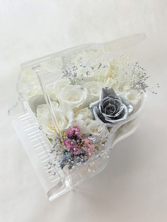 プリザーブドフラワー／グランドピアノシリーズ】ホワイトローズ