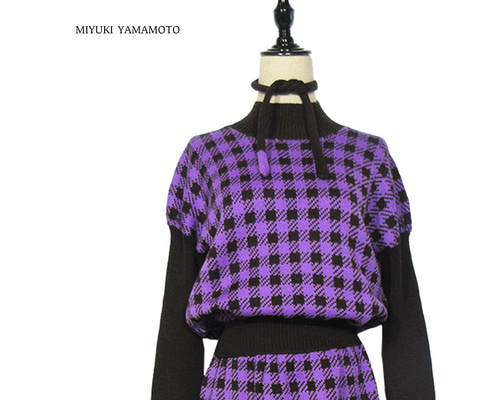 71ebd9bc9627eb912b019e2ca6d476