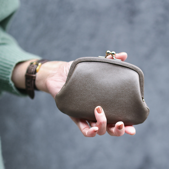 送料無料 小さい財布 ミニマム 革巻き がま口 国産 シュリンクスムース ミニ財布 ガマ口 ガマグチ トープ 1枚目の画像