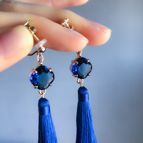 再販35　フリンジ　カラフル　ピアス　青　イヤリング　タッセル　アクセサリー 耳飾り 両耳用「蛍光イエローと、青タッセル」ピアス