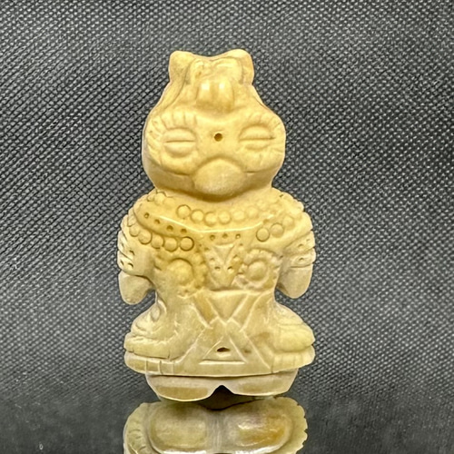 【手づくり陶器】土偶（五体）他一点 Amazon.co.jp: 合掌土偶 中(11㎝) 縄文 土偶 素焼きレプリカ