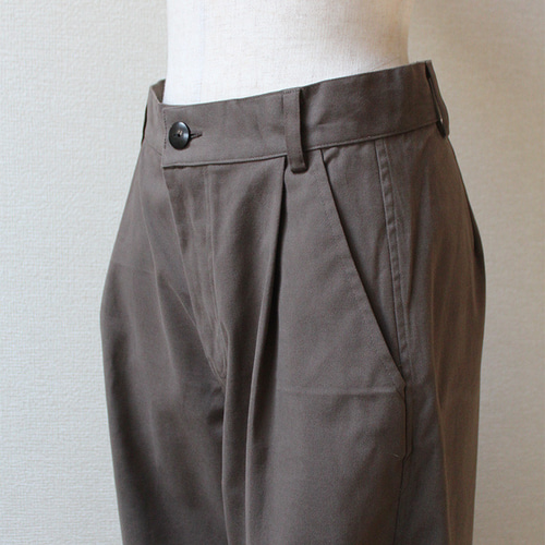 A16236 美品 DEVOA リネン和紙　バルーンパンツ　グレー　3 A16236 美品 DEVOA リネン和紙 バルーンパンツ グレー 3 - メルカリ