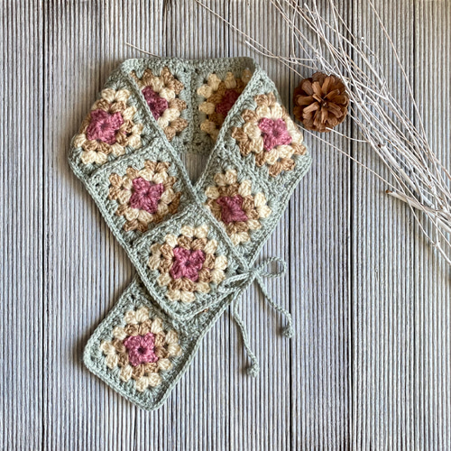 冬のお出かけに》手編み ペールカラー＊3WAY♢ミニマフラー・大人の