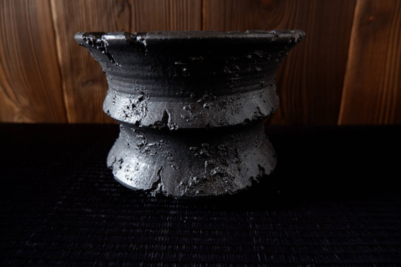 6.5号鉄砂黒鉢１　塊根植物　多肉植物　コーデックス　植木鉢　沖縄 3枚目の画像