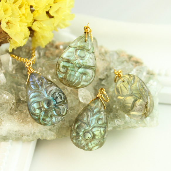 2周年記念特価】ラブラドライト カービング ネックレス ネックレス