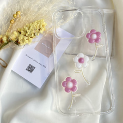 【 春 パープル】 ぷっくり お花 フラワー 透明 クリア 韓国 iPhoneケース　 3枚目の画像