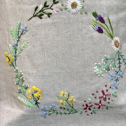 野の花刺繍の春の花咲く巾着バック 6枚目の画像