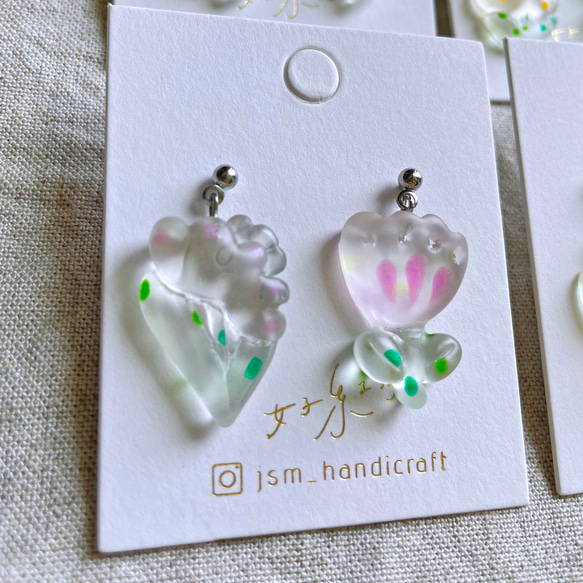 透明な花 | 垂墜耳環 Transparent drop earrings  | UV resin 第4張的照片