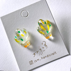 透明な花 | 貼耳耳環 Transparent earrings  | UV resin 第7張的照片