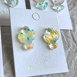 透明な花 | 貼耳耳環 Transparent earrings  | UV resin 第17張的照片