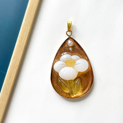 水仙池影  | 項鍊墜飾  narcissus necklace pendant  | UV resin 第9張的照片