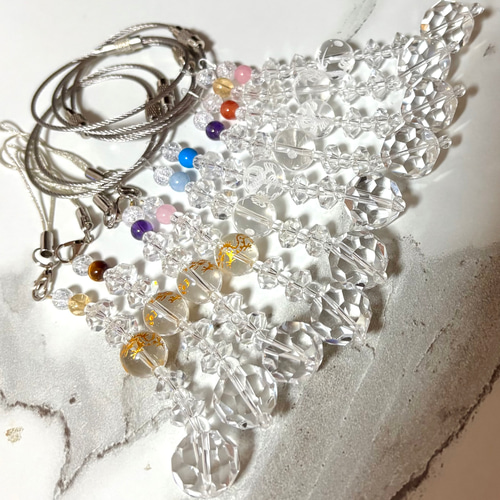 新作追加〉特大水晶が美しい煌めき！All本物天然石水晶ミニサン