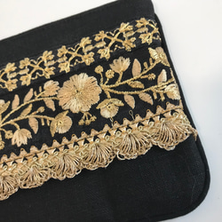 インド刺繍リボンのポーチ　通帳サイズ　マルチポーチ　 3枚目の画像