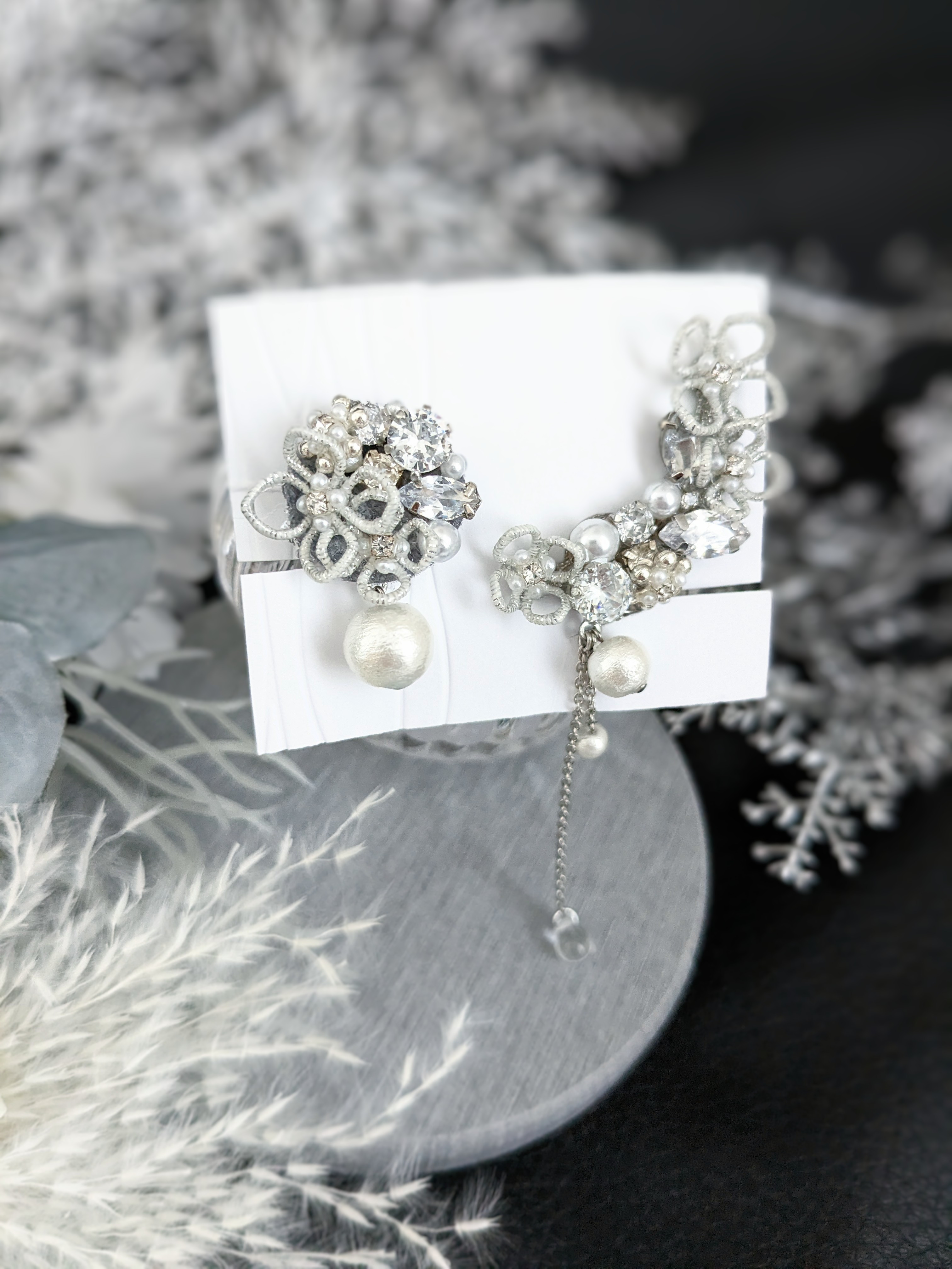 キラめく花と雫のアシンメトリーピアスorイヤリング+イヤーカフ　/シルバー/　妖精の森シリーズ/ブライダル/オケージョン