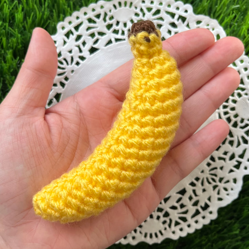 w*様 バナナおねえさんのキーホルダー◎ 編みぐるみ w*様 バナナおねえさんのキーホルダー◎ 編みぐるみ