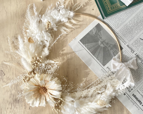 ウォッシュホワイトのリース cc25ea8fa34032321b634e6160f577