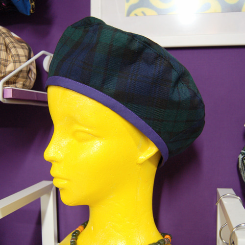 タータンチェック[ブラックウォッチ]ベレー帽:グリーン ベレー帽