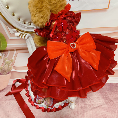 ⭐️Happy Rose⭐️様専用 犬服 赤い薔薇ドレス2着➕ヘドレ2