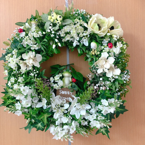 蛙カエルのグリーンフラワーリース アーティフィシャル造花リース