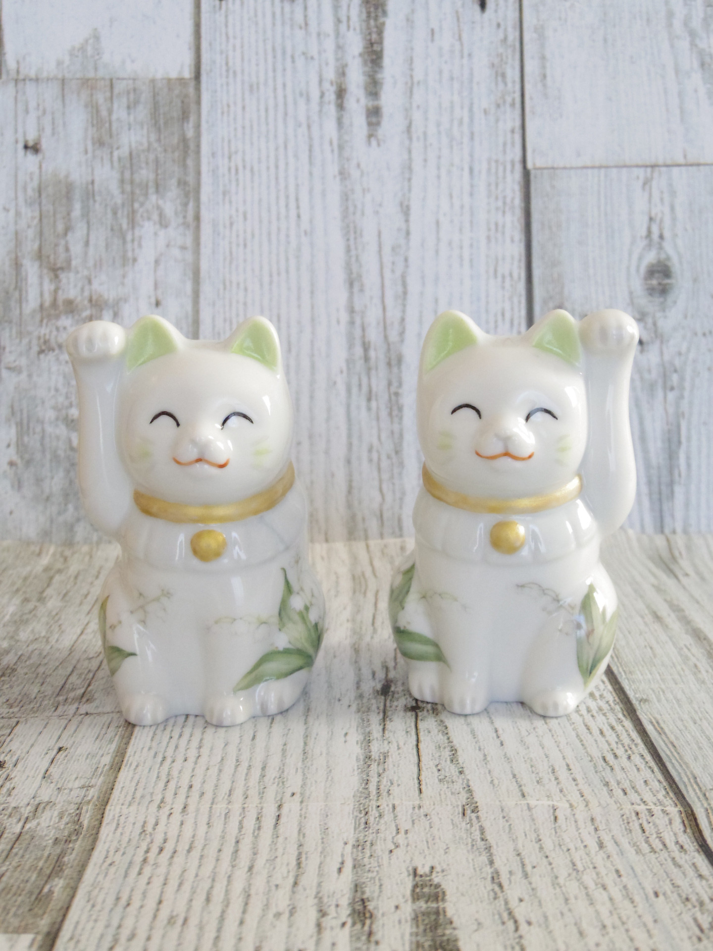 招き猫　ペア　結婚祝い　新築祝い　ハンドメイド　ポーセラーツねこ　縁起物