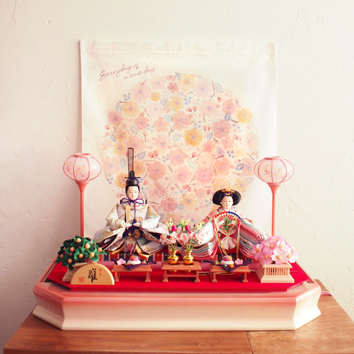 桜円のタペストリー／ひな祭り 中サイズ（壁掛け 簡単) ミシン仕上げ