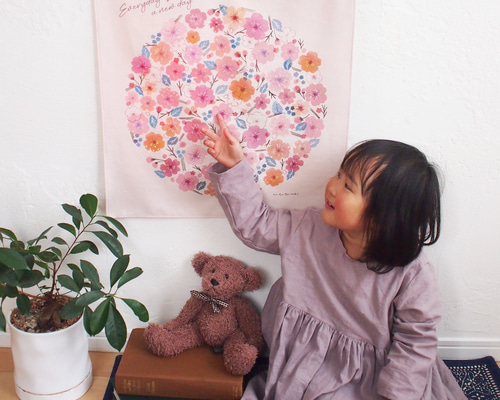 押し絵タペストリー　ひな祭り ファミリア タペストリー ひな祭り （Fumi様 ファミリア