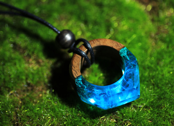 數量有限 [免運費] Nature Ring/Pn Wood Resin Jewelry 第1張的照片