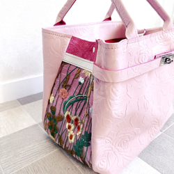 プリモ ハンドバッグ ローズ ベビーピンク 花 刺繍 8枚目の画像