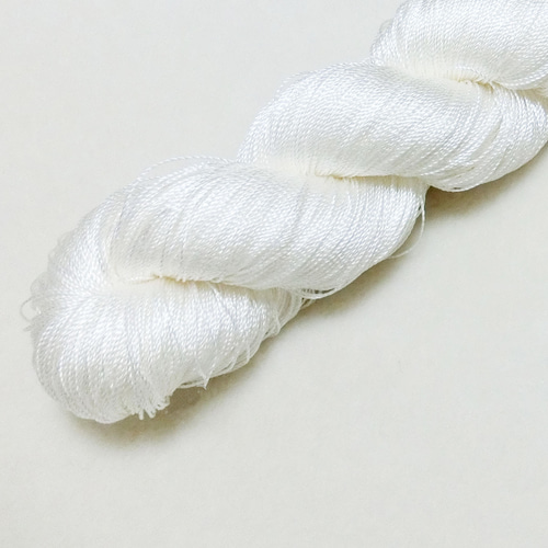 絹糸 78g「染色前糸」 精練済 シルク100％ かがり糸 刺繍糸