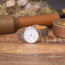 【新品】Vaux Epson Etoupe Greige 皮革錶帶手錶 第1張的照片